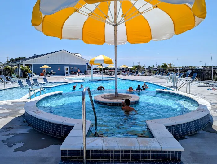 Chincoteague Bay RV Resort & Cottages 1