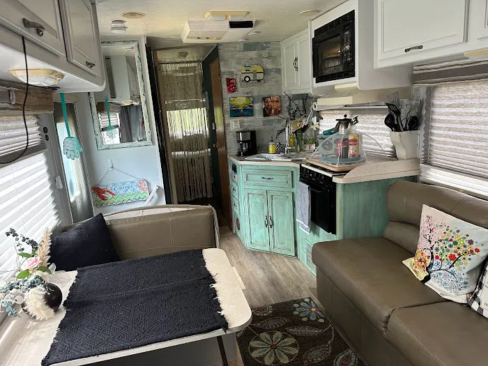 Boho Camping VibeZ 5