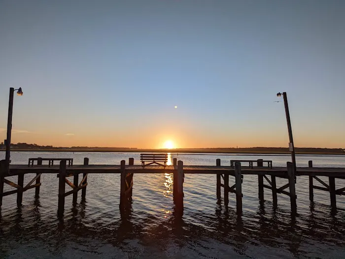 Tom's Cove Park 9