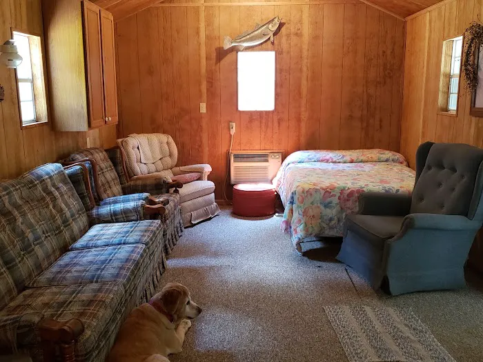 Glamping Clear Spring Maryland 3-Cabin Campground 10