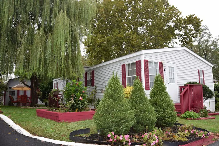 Parkway Village Manufactured Home Community 6