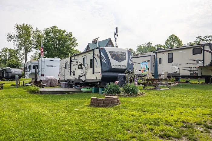 The Blue Canoe RV Resort 8