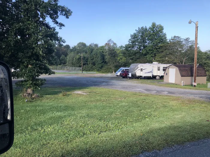 1889 RV Park 4