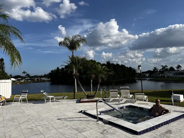 Pinelake Gardens & Estates 4