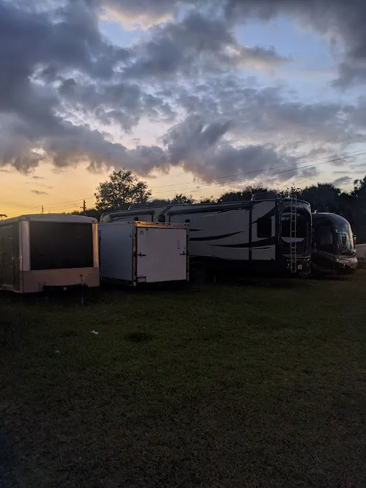Twin Rivers RV & Mobile Home Park 4