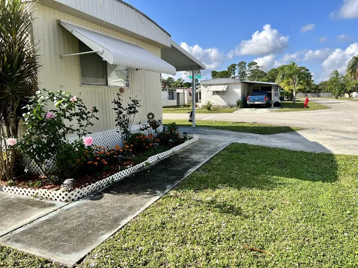 Royal Palm Mobile Home Park 2