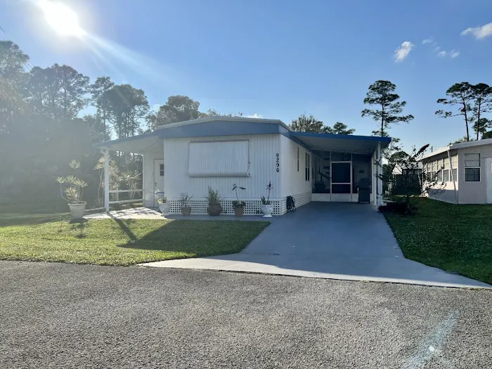 Royal Palm Mobile Home Park 10