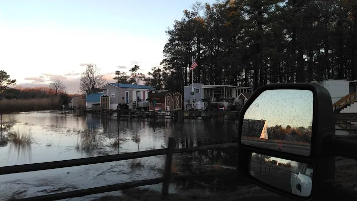 Beach Harbor Camper's Co-Op 4