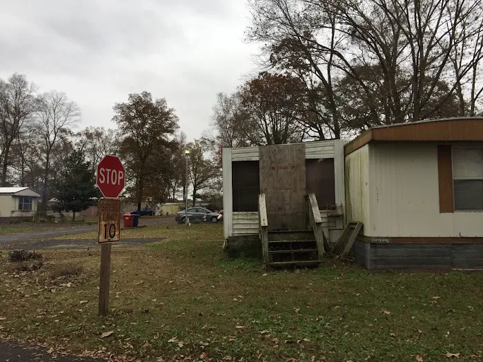 Briarwood Manufactured Home Community 1