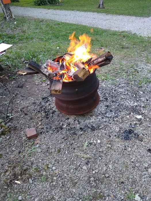 L & M Campground 5