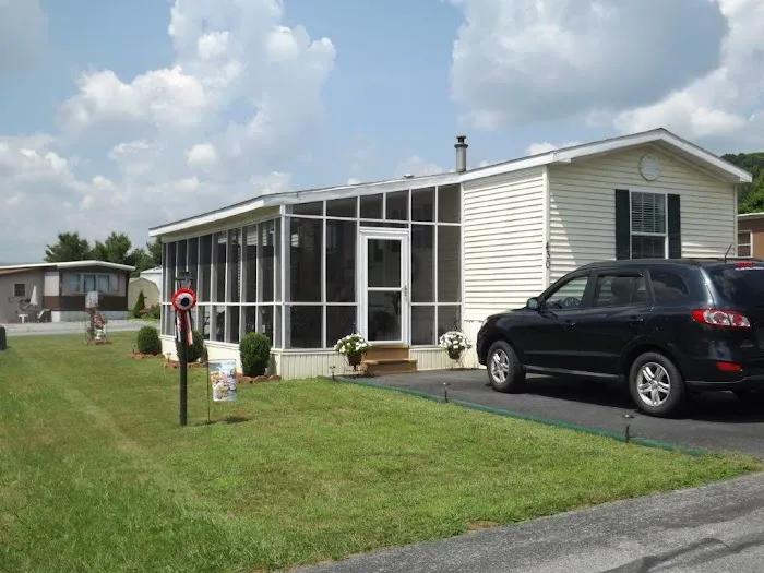 Greendown Acres Manufactured Home Community 3