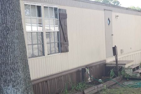 Pine Springs Mobile Home Park