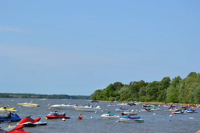 Buttonwood Beach R.V. Resort 6