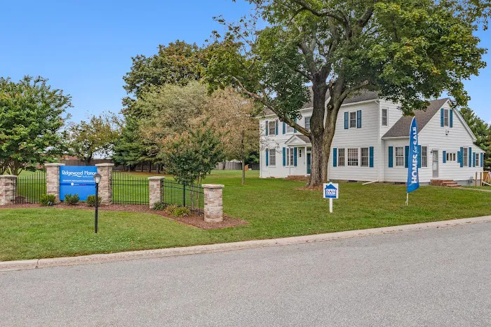 Ridgewood Manor Manufactured Home Community 3