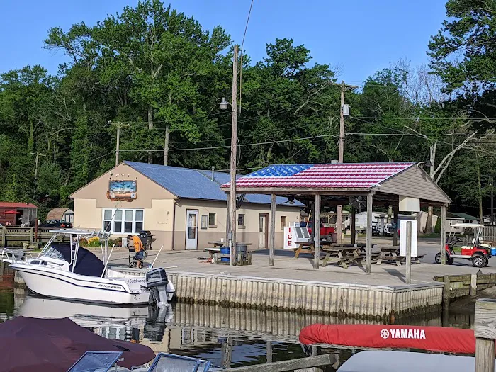 Craft Haven Campground & Marina 10