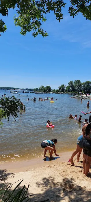 Charlestown Manor Beach And Campground 5