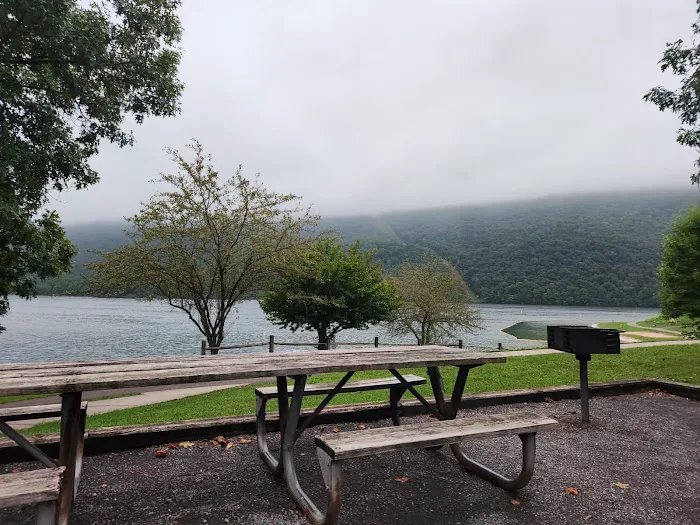 Seven Points Campground- Senoia Camp Loop 1