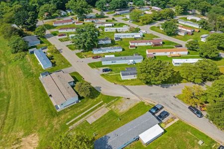Deer Lakes Manufactured Home Community
