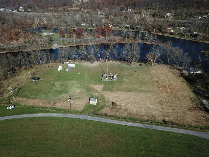 RIVERBANK CAMPGROUND AND COTTAGE RENTAL 2