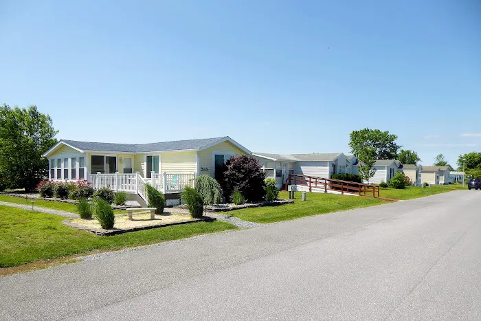 Shady Park Manufactured Home Community 9