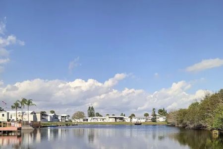 Blue Cypress Golf & RV Resort