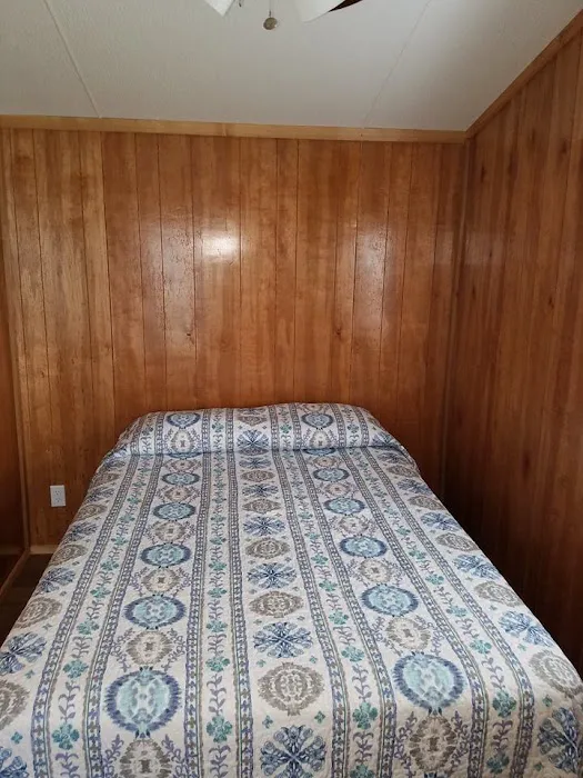 Barlow's RV and Fish Camp 2
