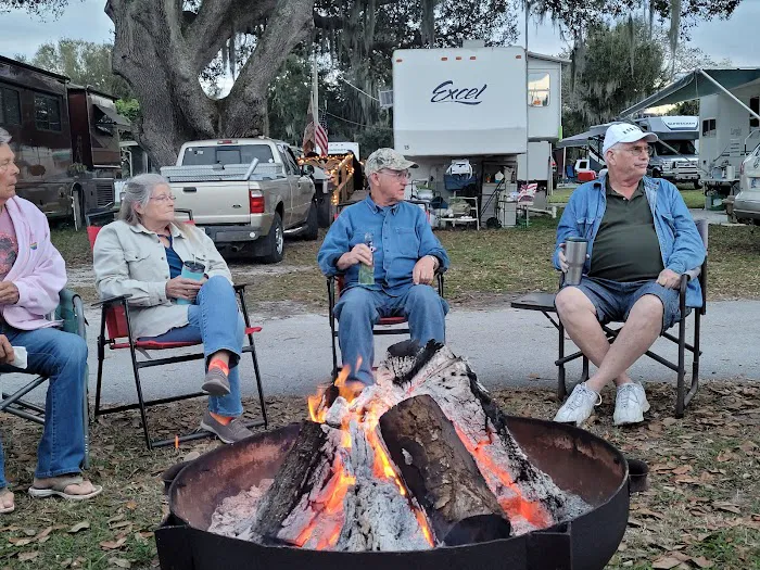 Barlow's RV and Fish Camp 7