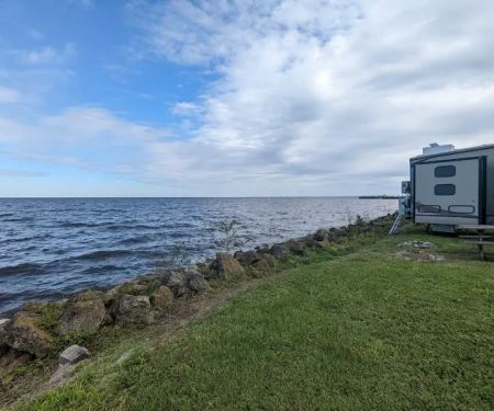 Everglades Adventures RV & Sailing Resort