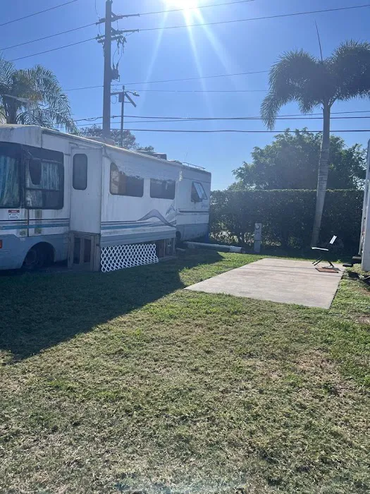 Pahokee Beach RV Resort 8