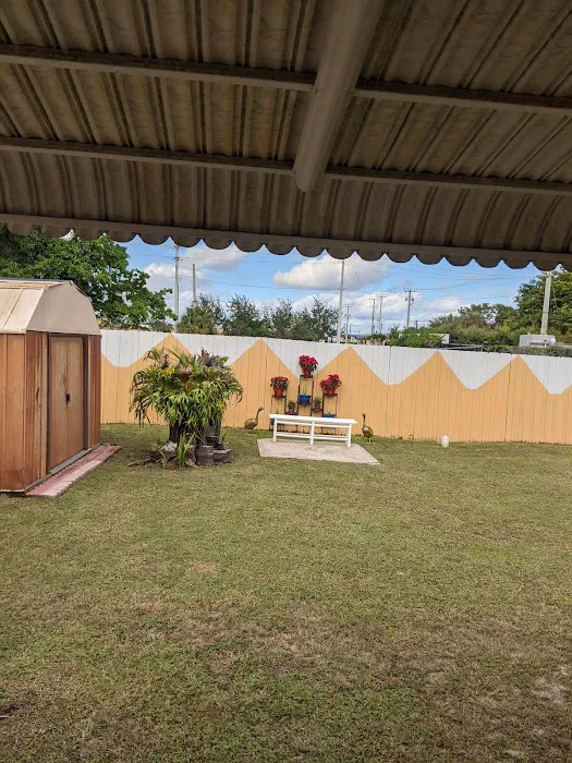 Palm Beach Colony 9