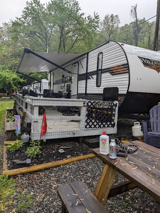Gamler's Boat Yard Campgrounds 2