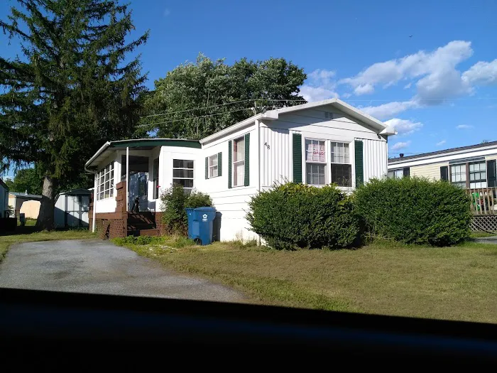 Maple Square Mobile Home Park 3
