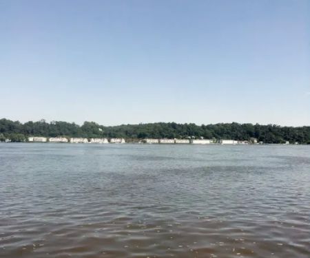 Conowingo Mobile Home Court