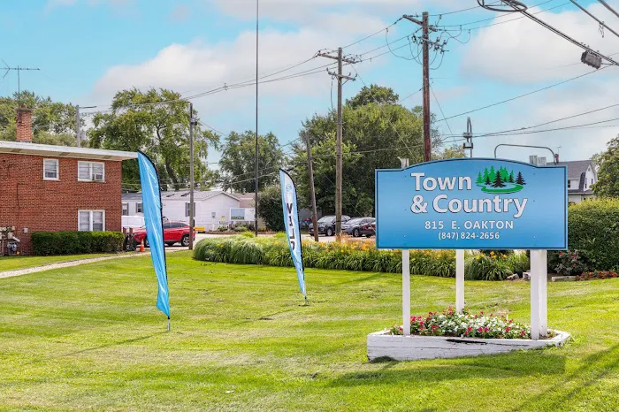 Town & Country 9