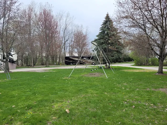 Cedar Lake Ministries RV Park 5