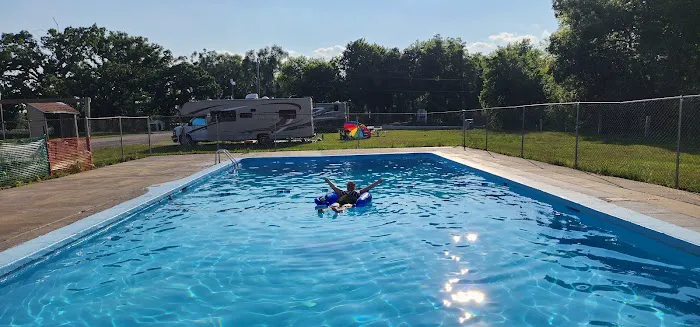 Holiday Acres Camping Resort 3