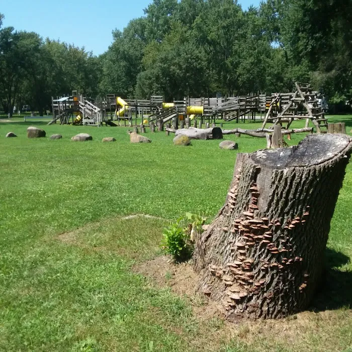 Holiday Acres Camping Resort 8