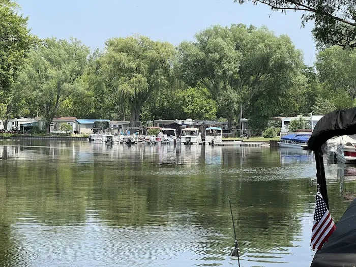 Fox River Recreation 9