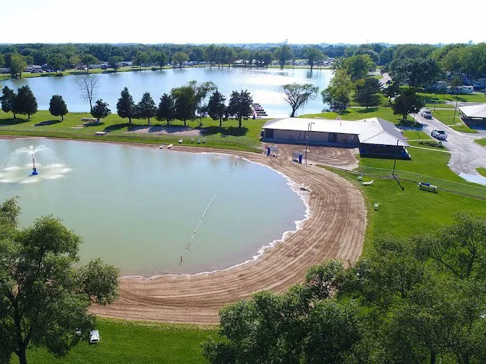 Leisure Lake Membership Resort 3