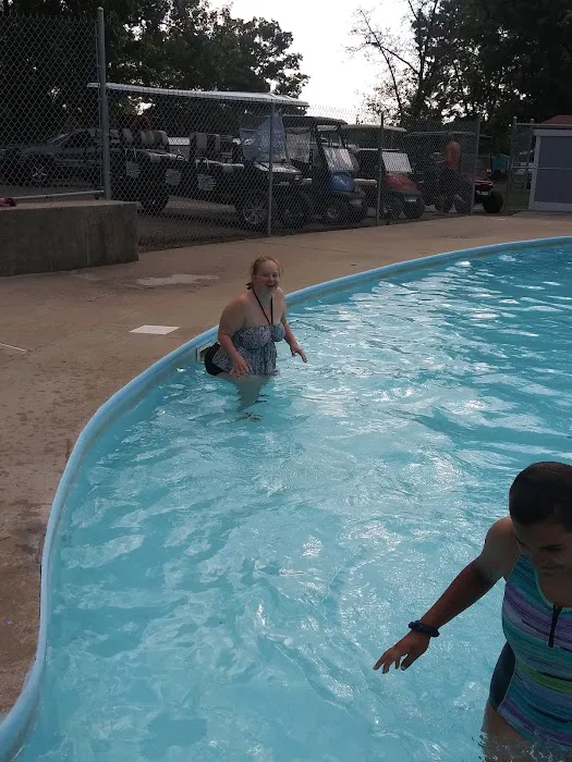 Lake Holiday 7