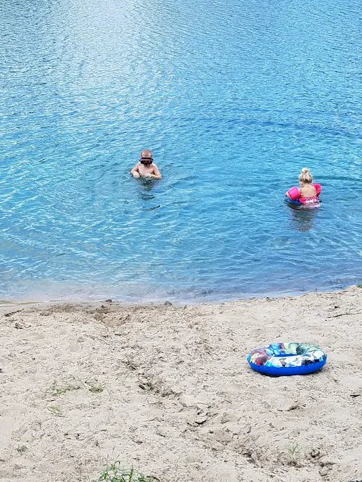 Lake Holiday 10