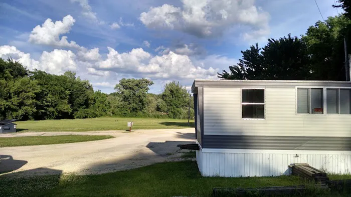 Riverview Mobile Home & 5th Wheel Travel Trailer Site Park 2