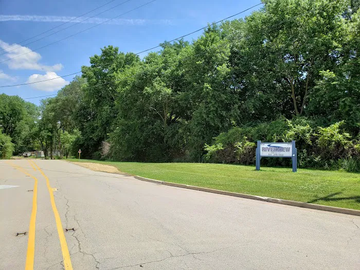 Riverview Mobile Home & 5th Wheel Travel Trailer Site Park 9