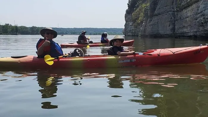 KAYAK STARVED ROCK CAMPGROUND 8