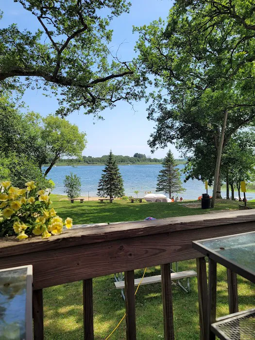 Snug Harbor Inn 2