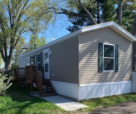 TOWN & COUNTRY MOBILE HOME COURT