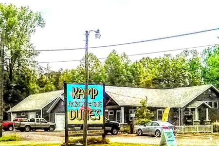 Kamp Across From the Dunes