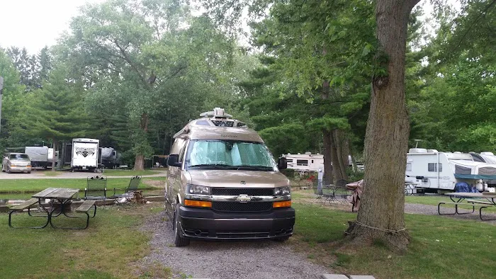 Kamp Across From the Dunes 7