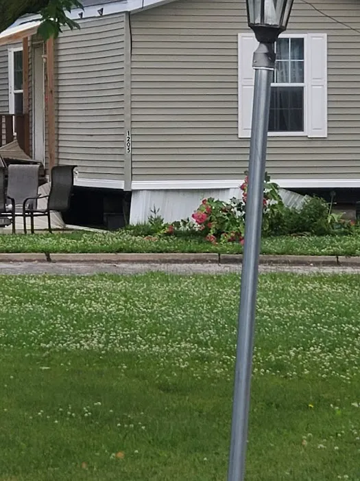 Hilltop Mobile Homes 4