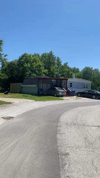 Prairieland Estates Mobile Home Community 9